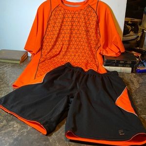 Men’s REVERSIBLE Fila Performance outfit size small-shorts are reversible!! EUC